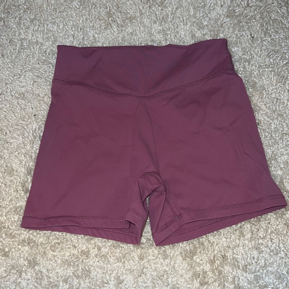 Balance Athletica Cloud Shorts Size S! Barely worn, basically brand new!